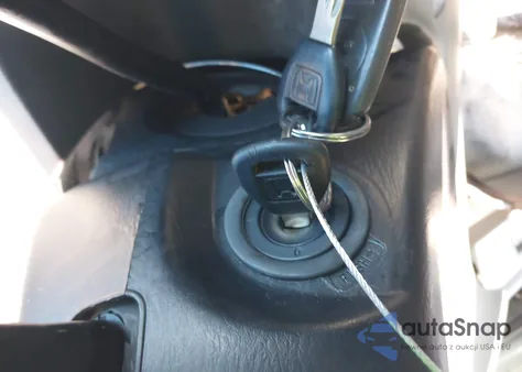 2002 Honda Odyssey Ex from USA, damaged, VIN 5FNRL18642B025873